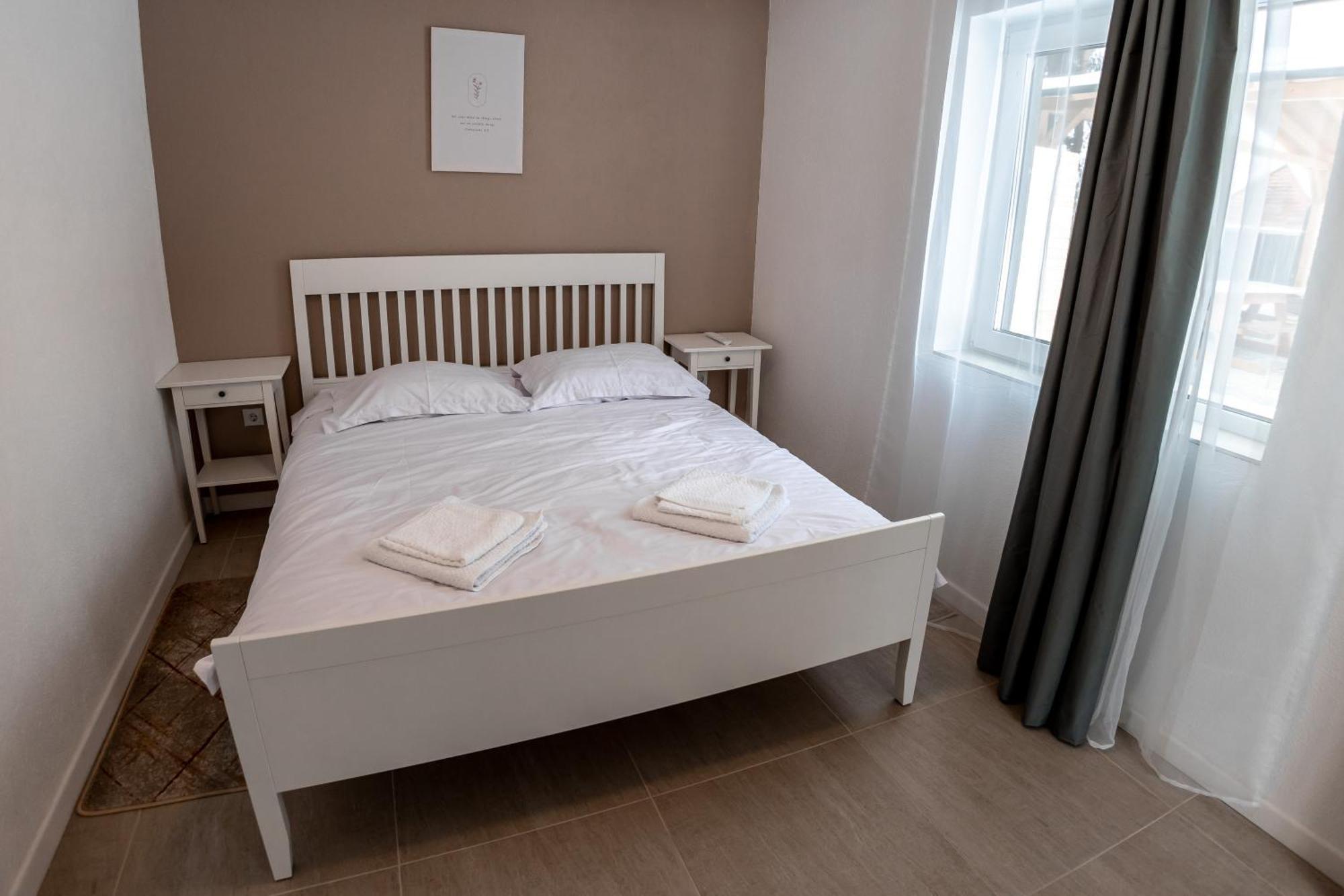 Casa Tinca 2 Villa Izvoru Mureşului Buitenkant foto